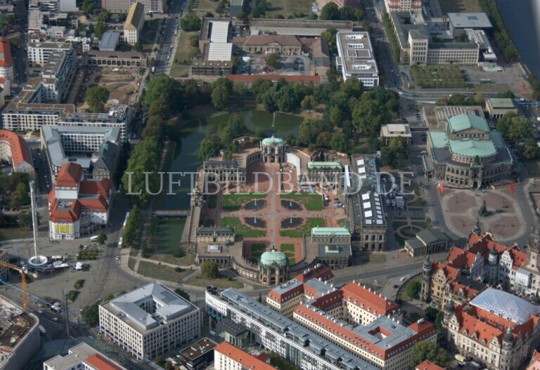Dresdner Zwinger aus der Luft